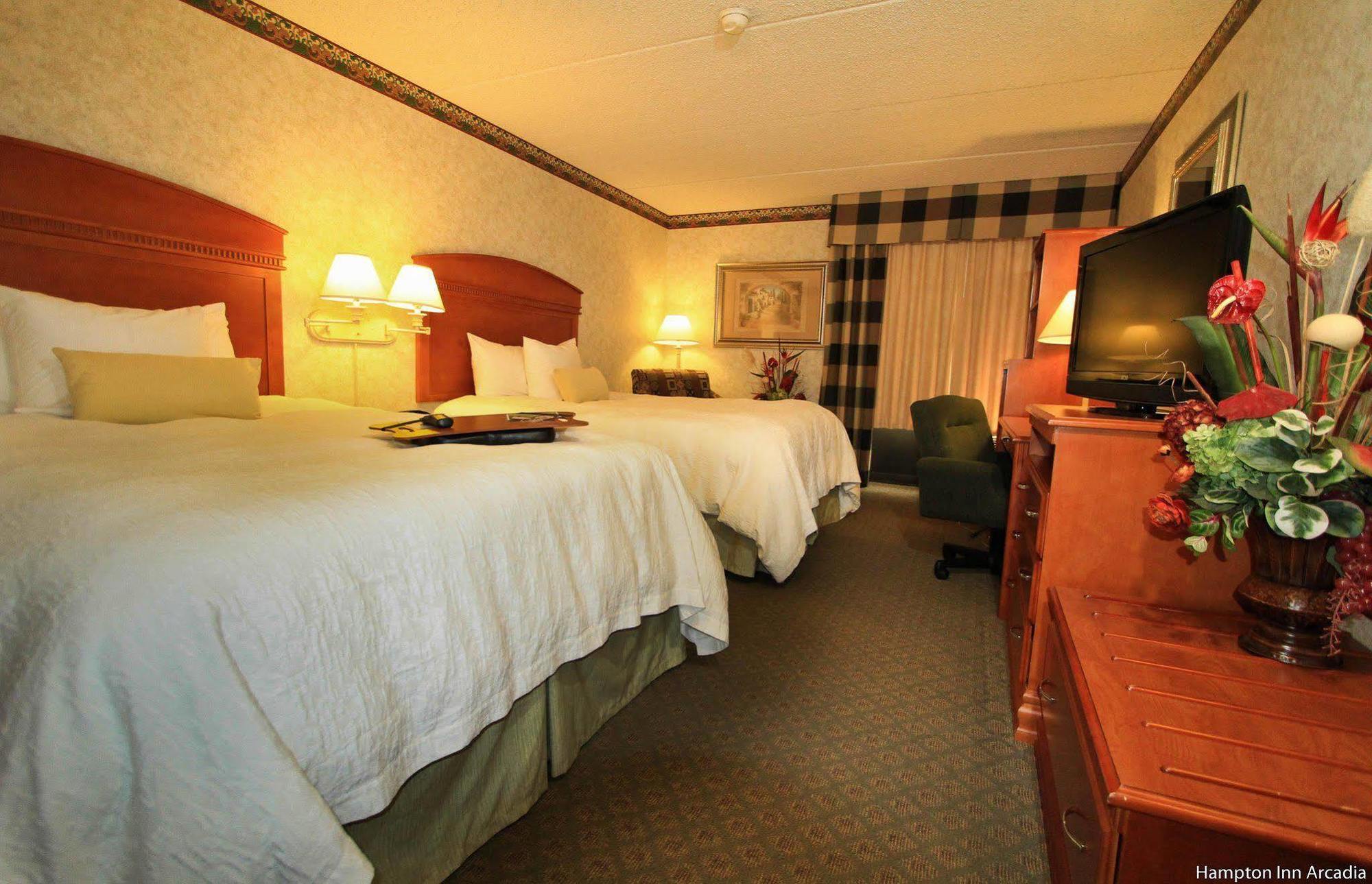 Hampton Angeles/arcadia Hotel